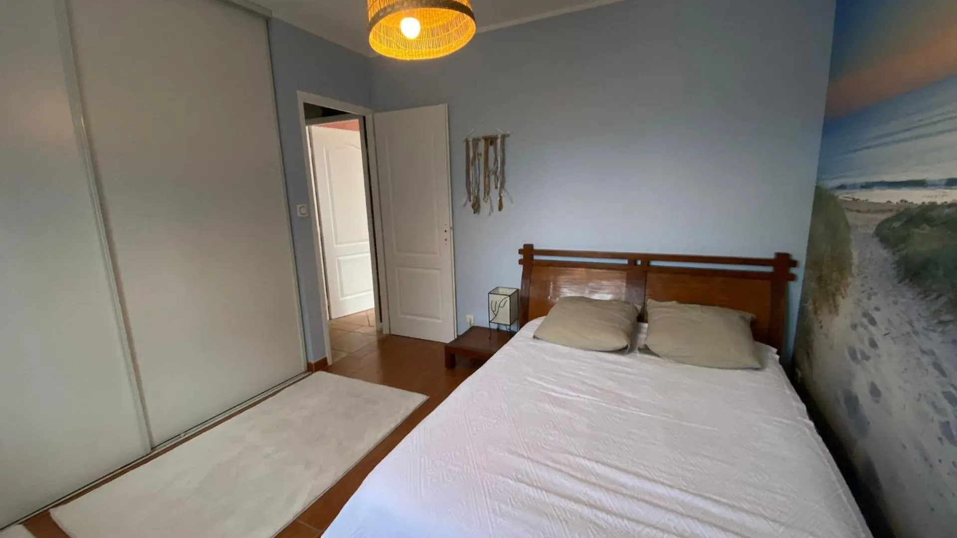 Maison Cauviere contacts